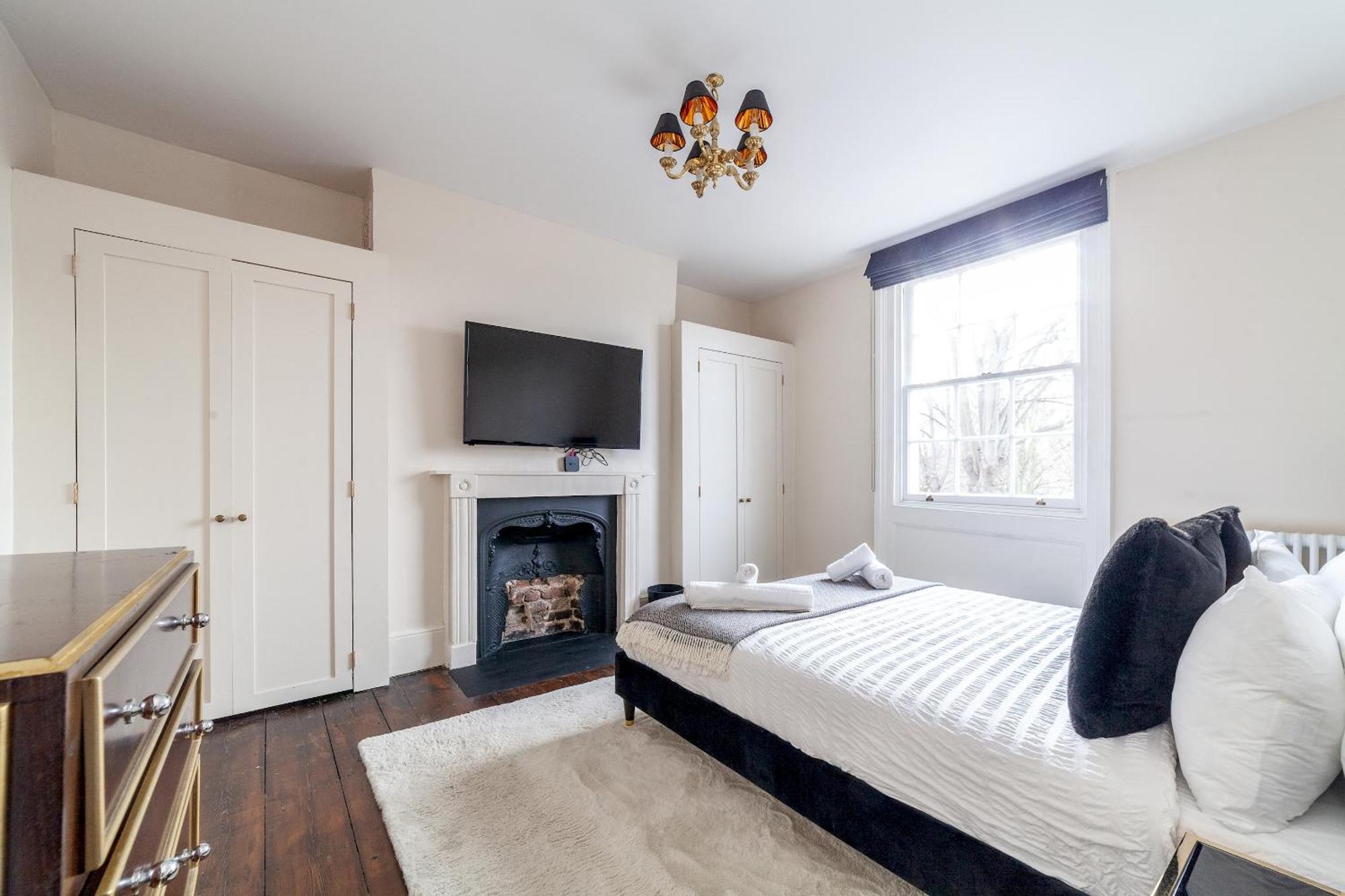 The New Cross Premier Rooms Лондон Екстер'єр фото