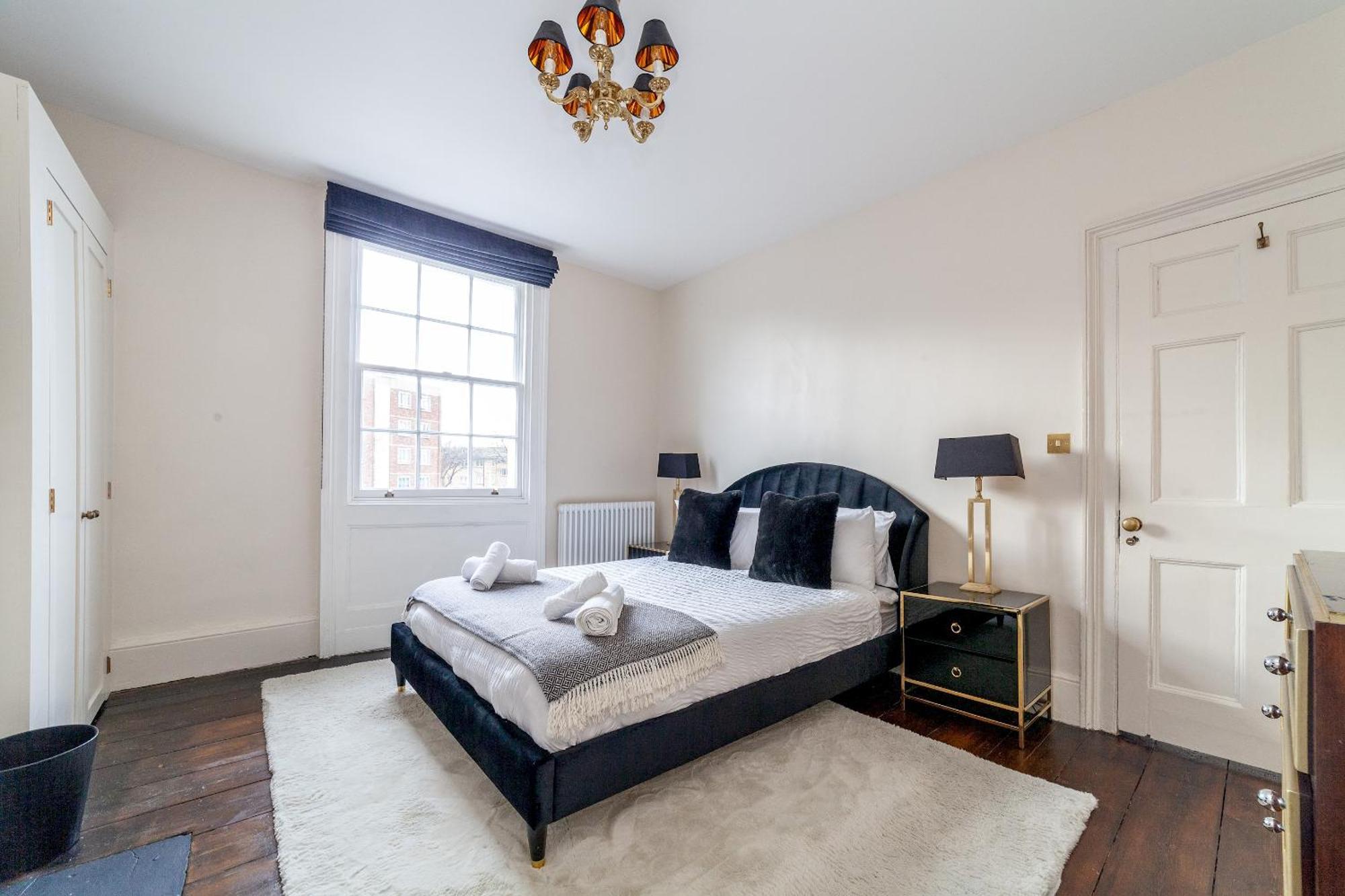 The New Cross Premier Rooms Лондон Екстер'єр фото