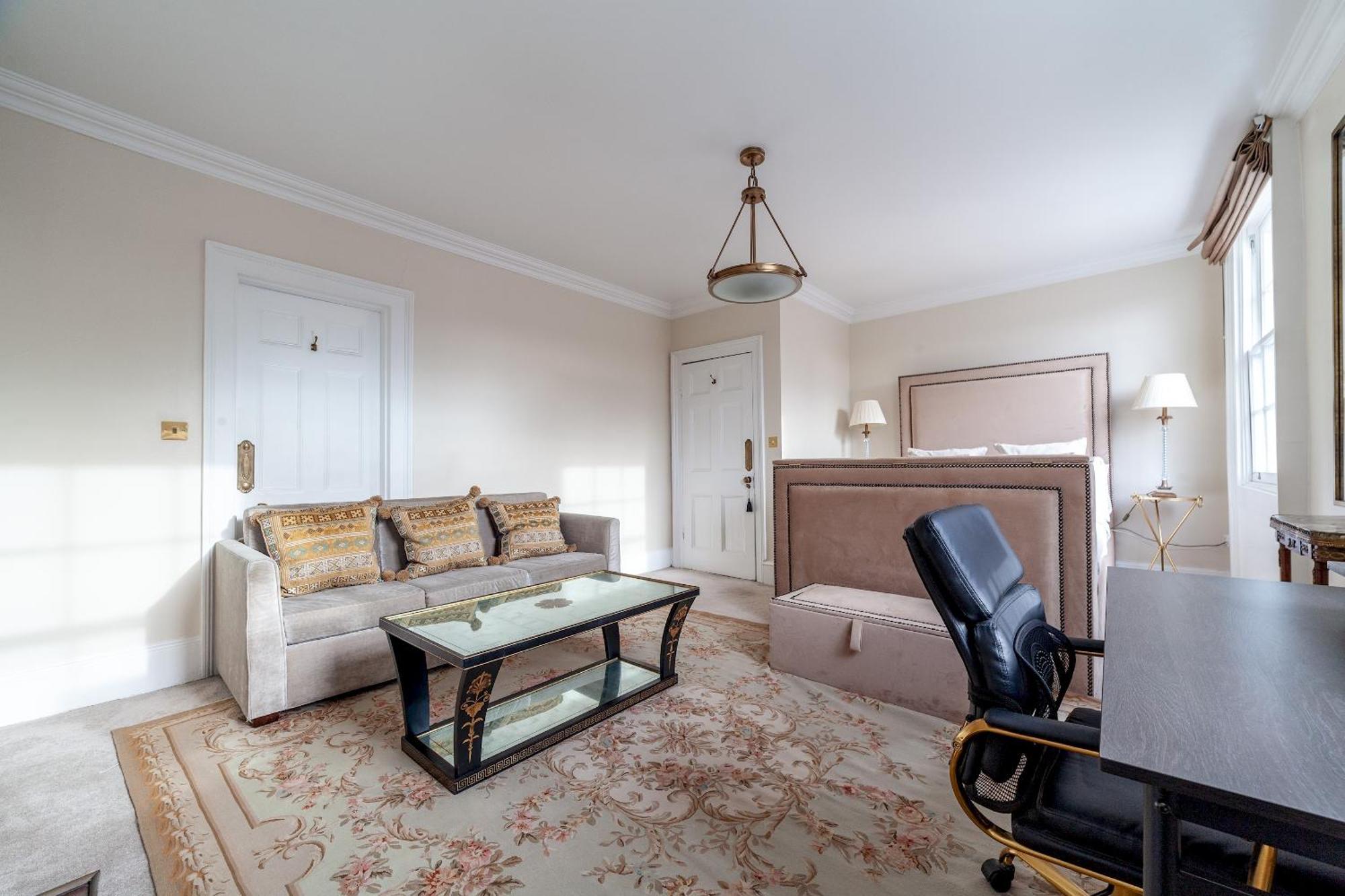 The New Cross Premier Rooms Лондон Екстер'єр фото